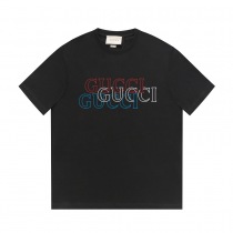 2024人気グッチの新しい赤、青、黒の文字のグラデーションコピーTシャツ 189235