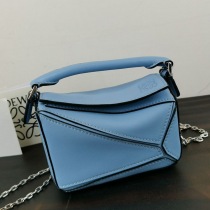 ★日本!!人気！ロエベ★クラシッパズルナノバッグ 偽物★Puzzle nano bag lon54783