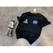 大人気!!新色バレンシアガ × NASA 偽物 スペース ロゴ Tシャツ ブラック bad10260