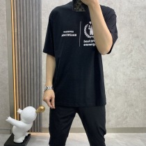 送料込バレンシアガ 偽物 WFP ミディアム Tシャツ ブラック bai24340