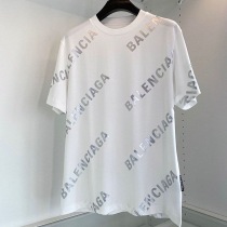 大人気！バレンシアガ●ALLOVER SPORTY LOGO フィット Tシャツ 偽物 bal23559