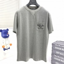 目を惹くカラー【ディオール】オーバーサイズ ディオールアトリエ Tシャツ コピー deq62432