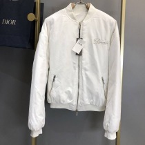 可愛いディオール 偽物ロゴホワイトナイロンジップボンバージャケット dey35029