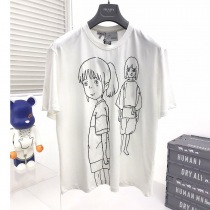 人気急上昇ロエベ×千と千尋の神隠し コピー 千尋 エンブロイダリー Tシャツ (コットン) S928Y22X03