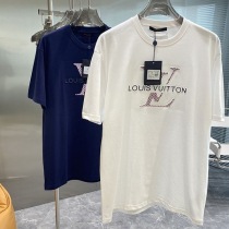 【日本未発売】ルイヴィトン◆ブランドロゴ Tシャツ スーパーコピー vud95754