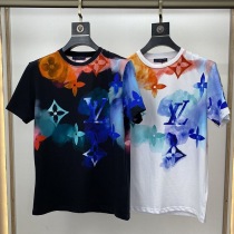 累積売上総額第１位！ルイヴィトン Tシャツ パロディ ウォーターカラーモノグラム☆ロゴ vuj07076